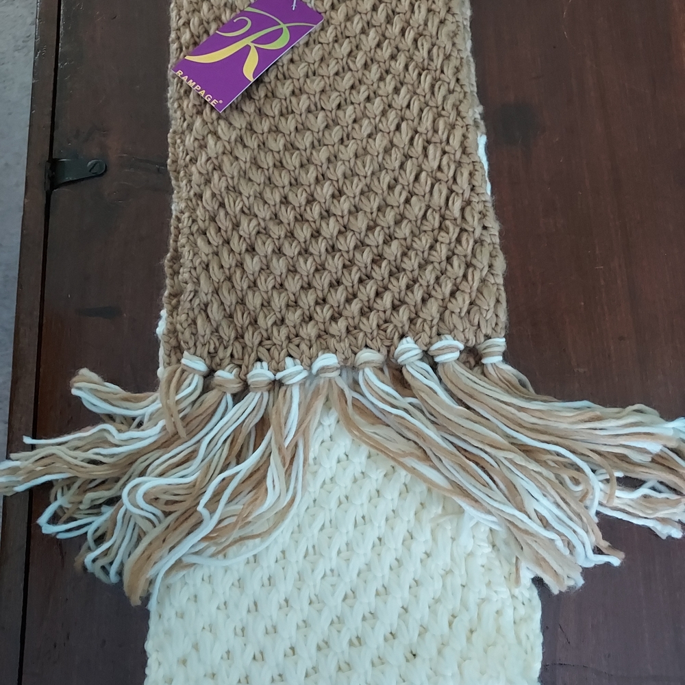 Rampage Brown and Cream Knit Scarf